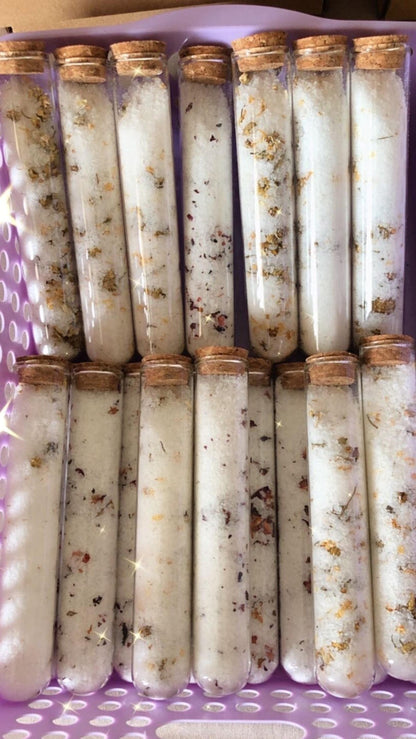 Bath Gift Set, Rose Chamomile Epsom Salt Soak With Fizzy Bombs