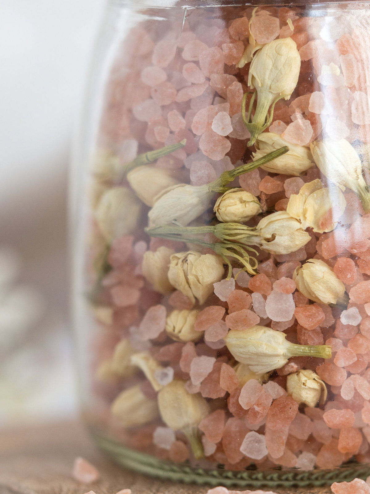 Botanical Bath Salt Soak in Glass Jar with Bamboo Spoon | Rose, Lavender, Citrus & Jasmine | Hera by Hera