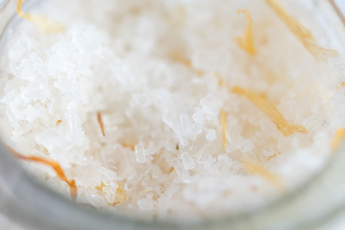 Botanical Bath Salt Soak in Glass Jar with Bamboo Spoon | Rose, Lavender, Citrus & Jasmine | Hera by Hera